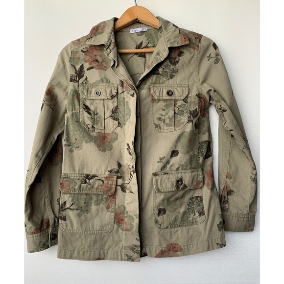 XS, DEX, sage and floral utility jacket - Picture 2 of 16